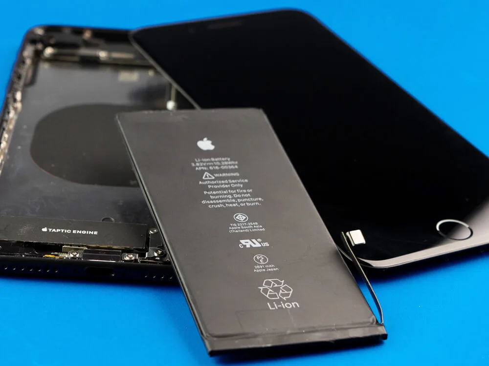 Slink Makkelijk in de omgang fascisme iPhone batterij vervangen? - Goedkoop je batterij fixen! | Fixje